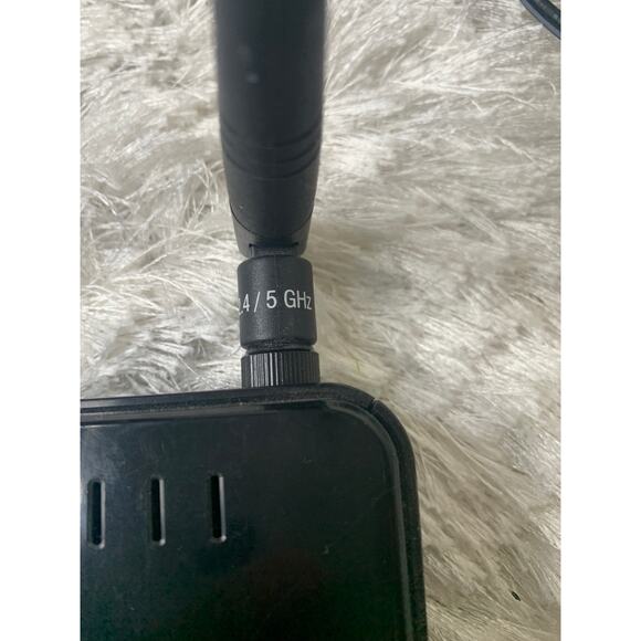 D Link GamerLounge Modem DGL-4500 Preowned See Pics - Picture 7 of 11